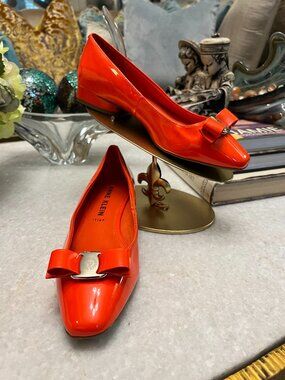 Anne Klein Charleston orange patent leather bow almond tote shoes